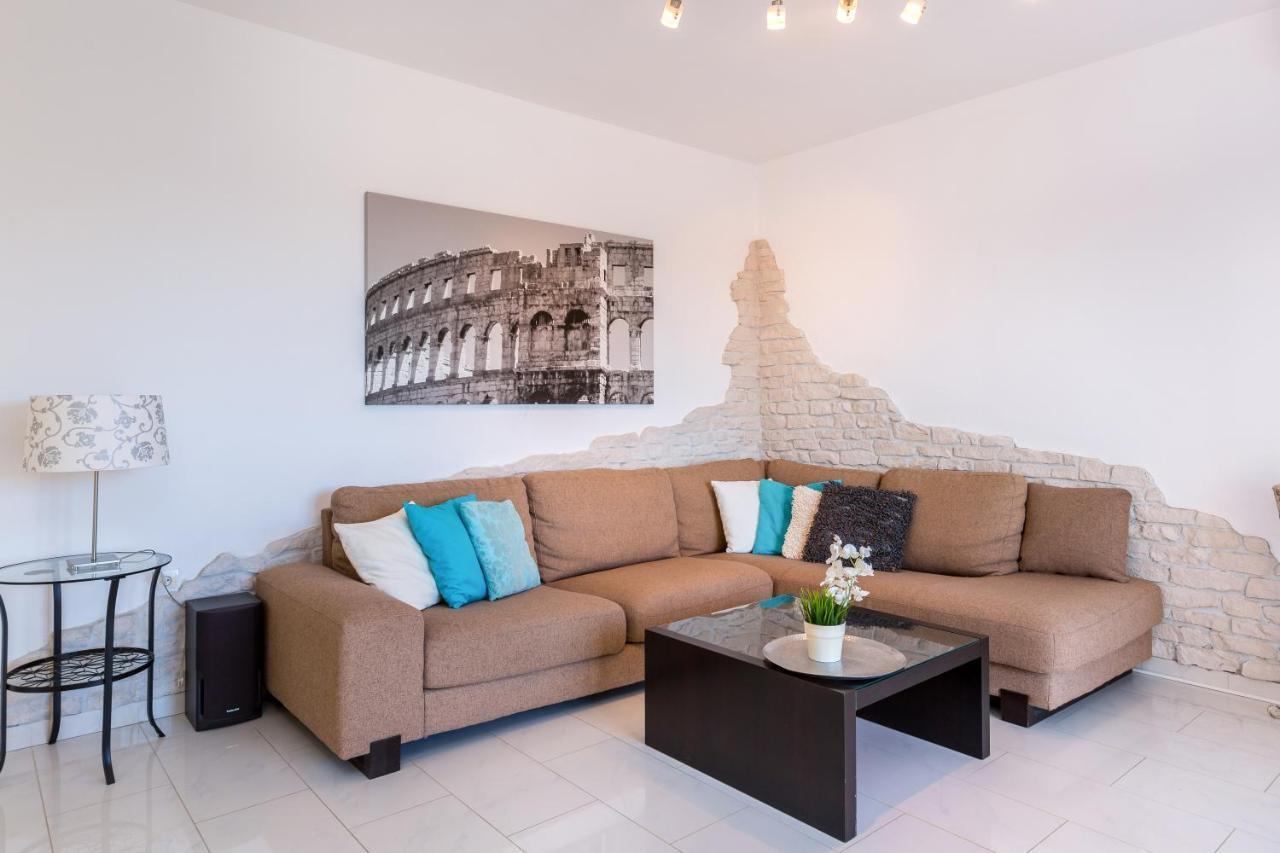 Ferienwohnung Ap Bonaca - Istriensonne Medulin Exterior foto