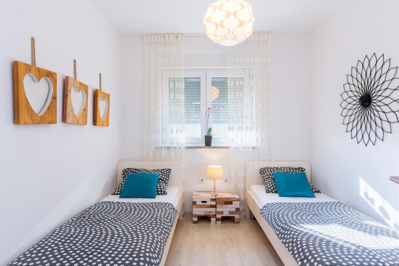 Ferienwohnung Ap Bonaca - Istriensonne Medulin Exterior foto