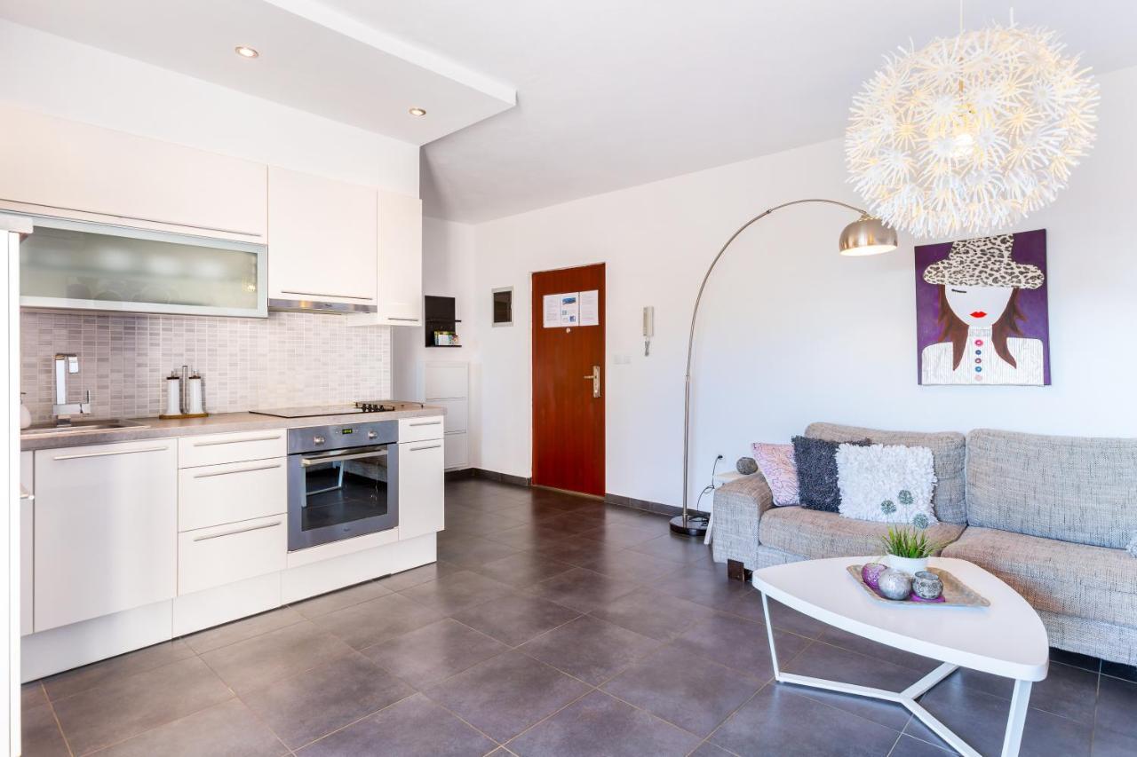 Ferienwohnung Ap Bonaca - Istriensonne Medulin Exterior foto